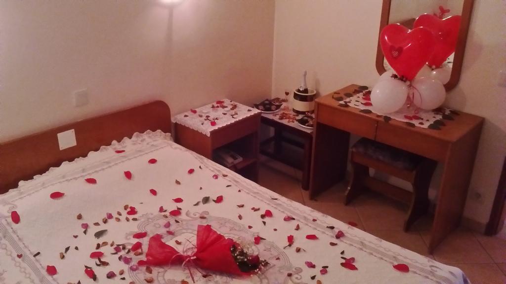 Residencial Nosso Paraiso Panzió Quarteira Kültér fotó